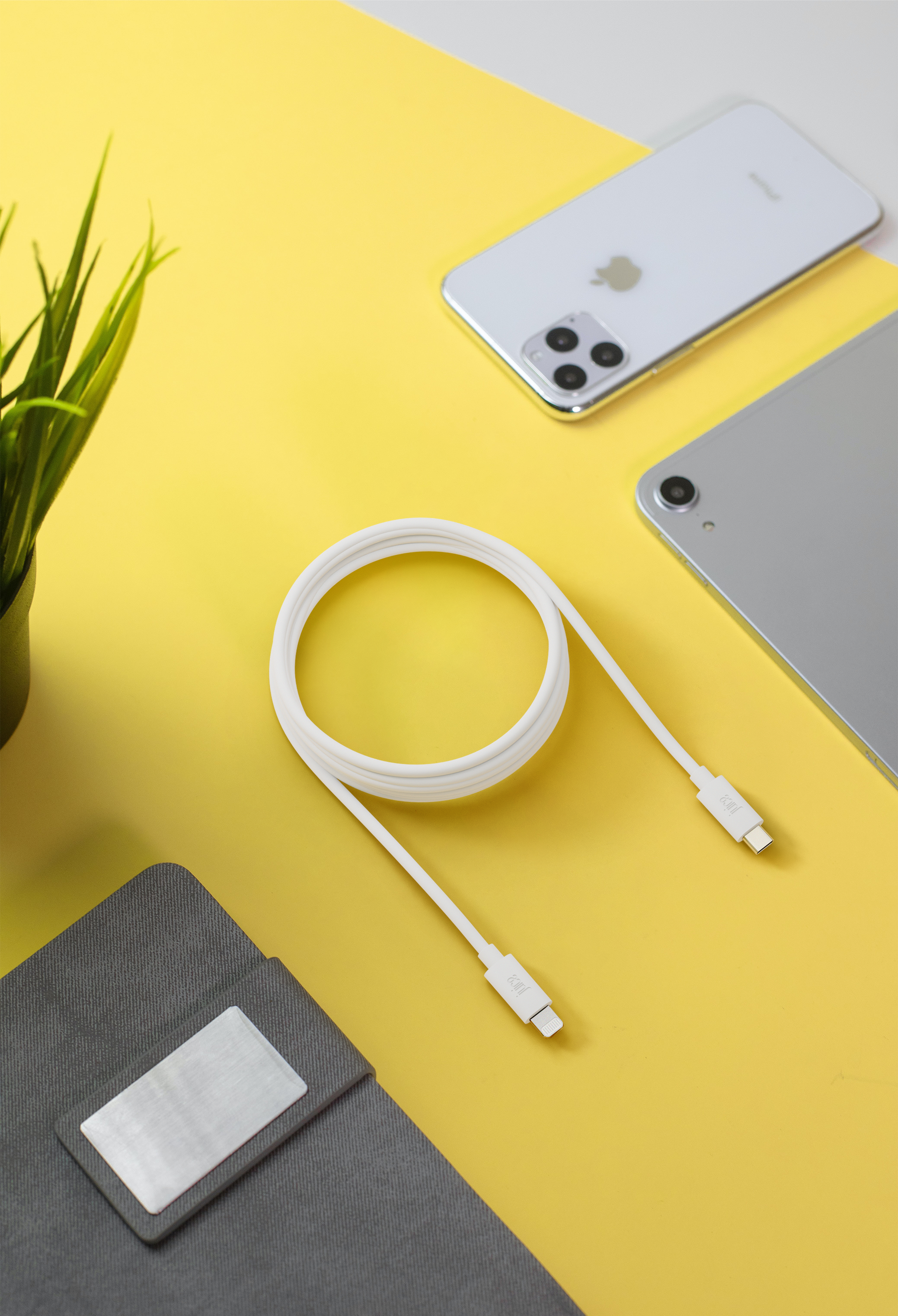 Juice USB Type-C to Apple Lightning Charging Cable 1m