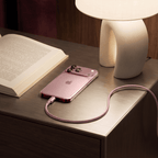 Juice USB-C to USB-C Classic Charging Cable 1m – Pink – Lifestyle