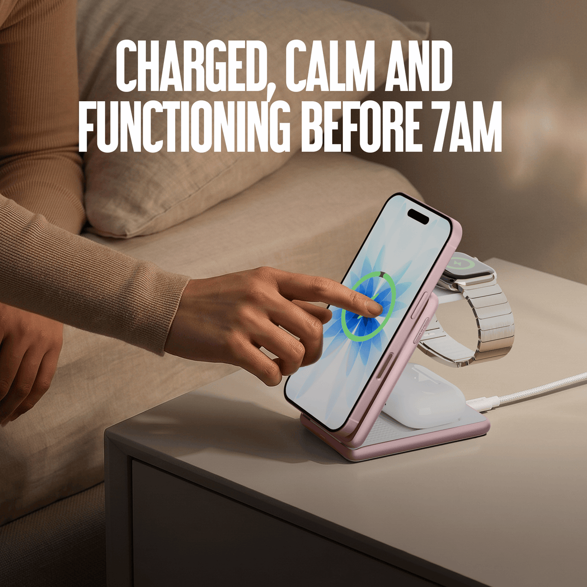 Juice 3-in-1 Compact Wireless Charger 15W (UK Plug) – Pink – Human